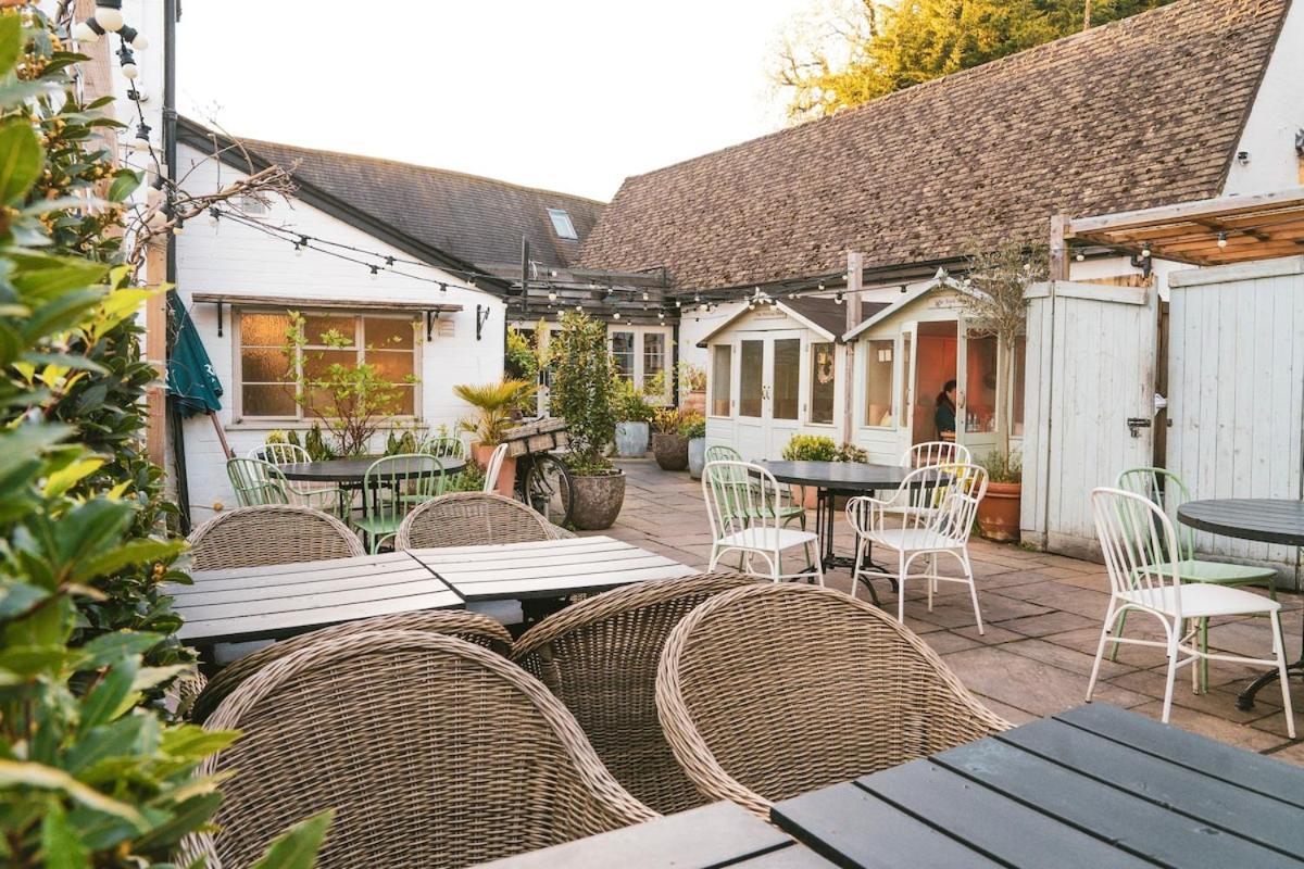 첼튼엄 The Prestbury Annexe 아파트 외부 사진